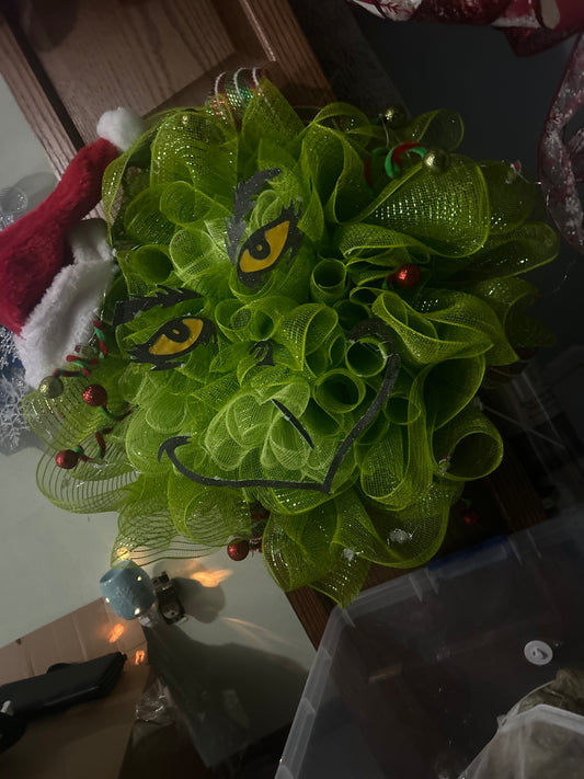 Grinchmas wreath